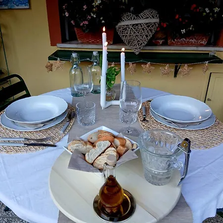 A Casa Di Paola Bed and Breakfast Ρεκανάτι