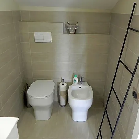 לינה וארוחת בוקר A Casa Di Paola רקאנטי