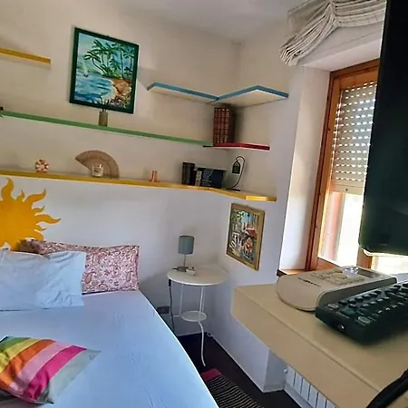לינה וארוחת בוקר A Casa Di Paola רקאנטי